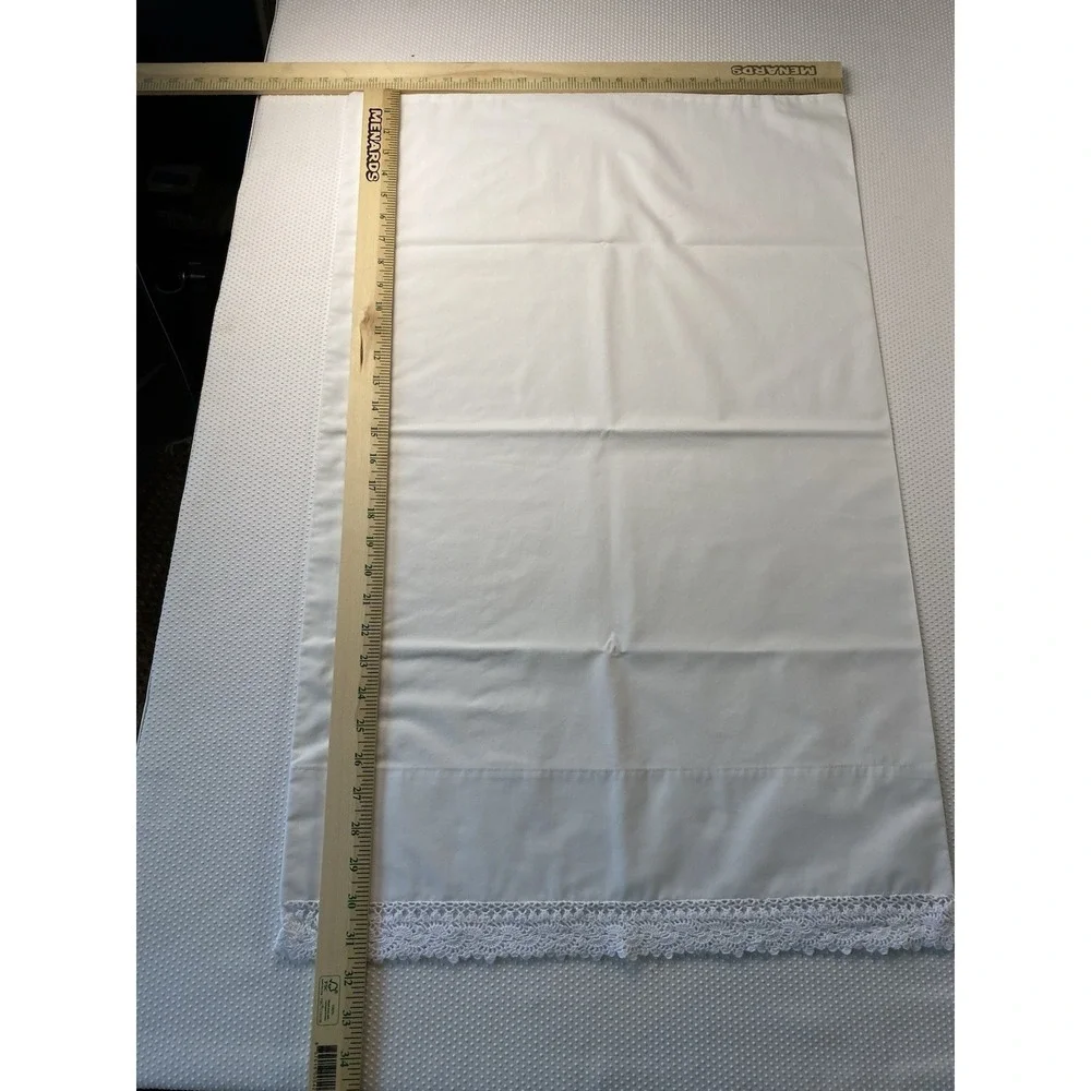 Celanese Fortrel VTG Crisp White Standard Pillowcase Crochet Lace Scalloped Trim
